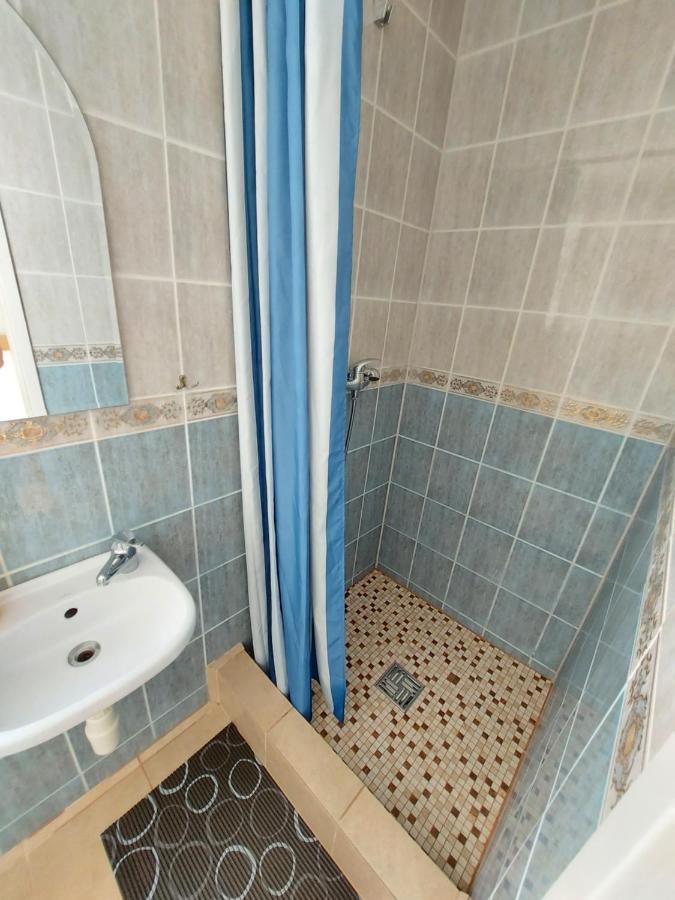 Neringa Guest House Паланга Екстер'єр фото